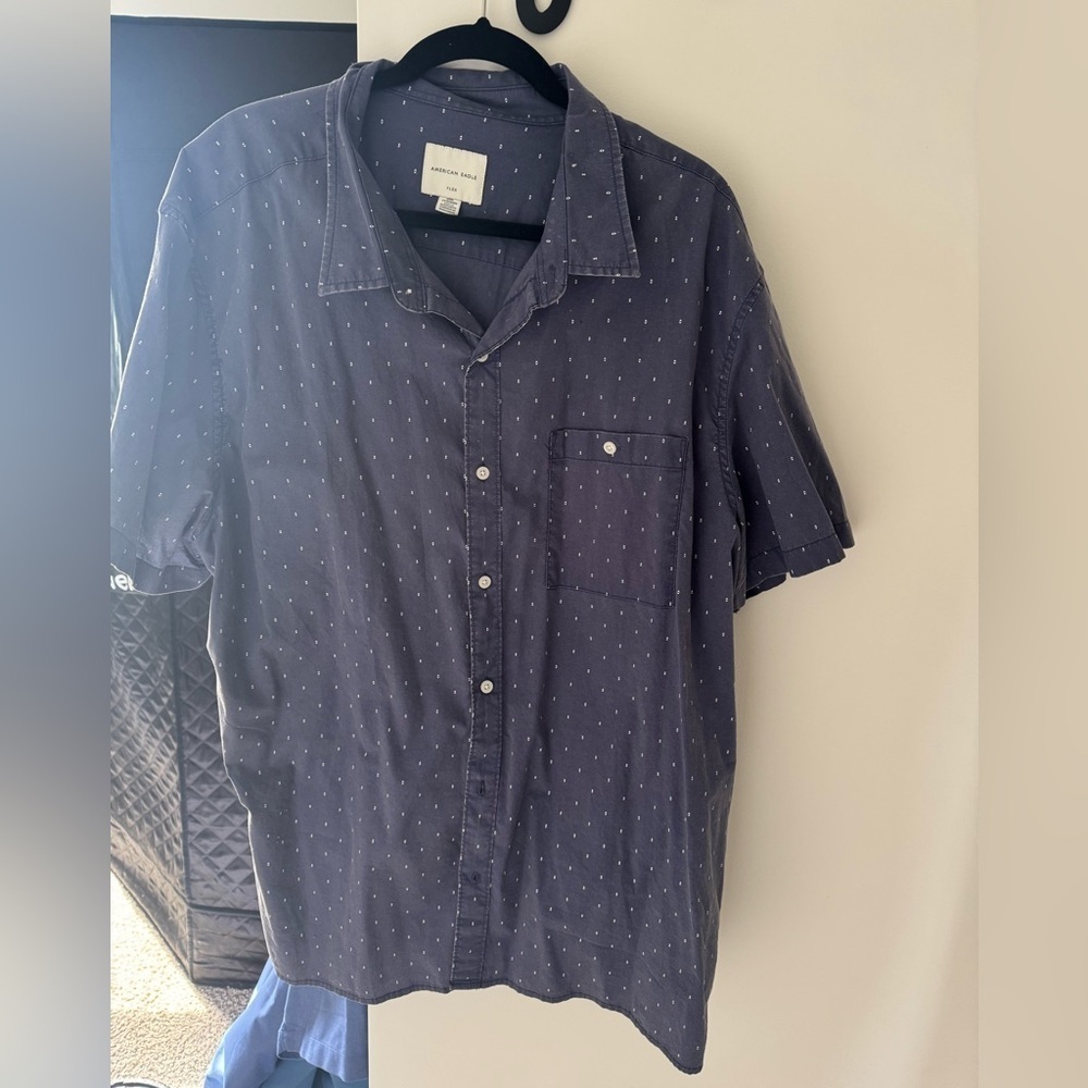 American Eagle Button Up Shirt - Picture 1 of 3